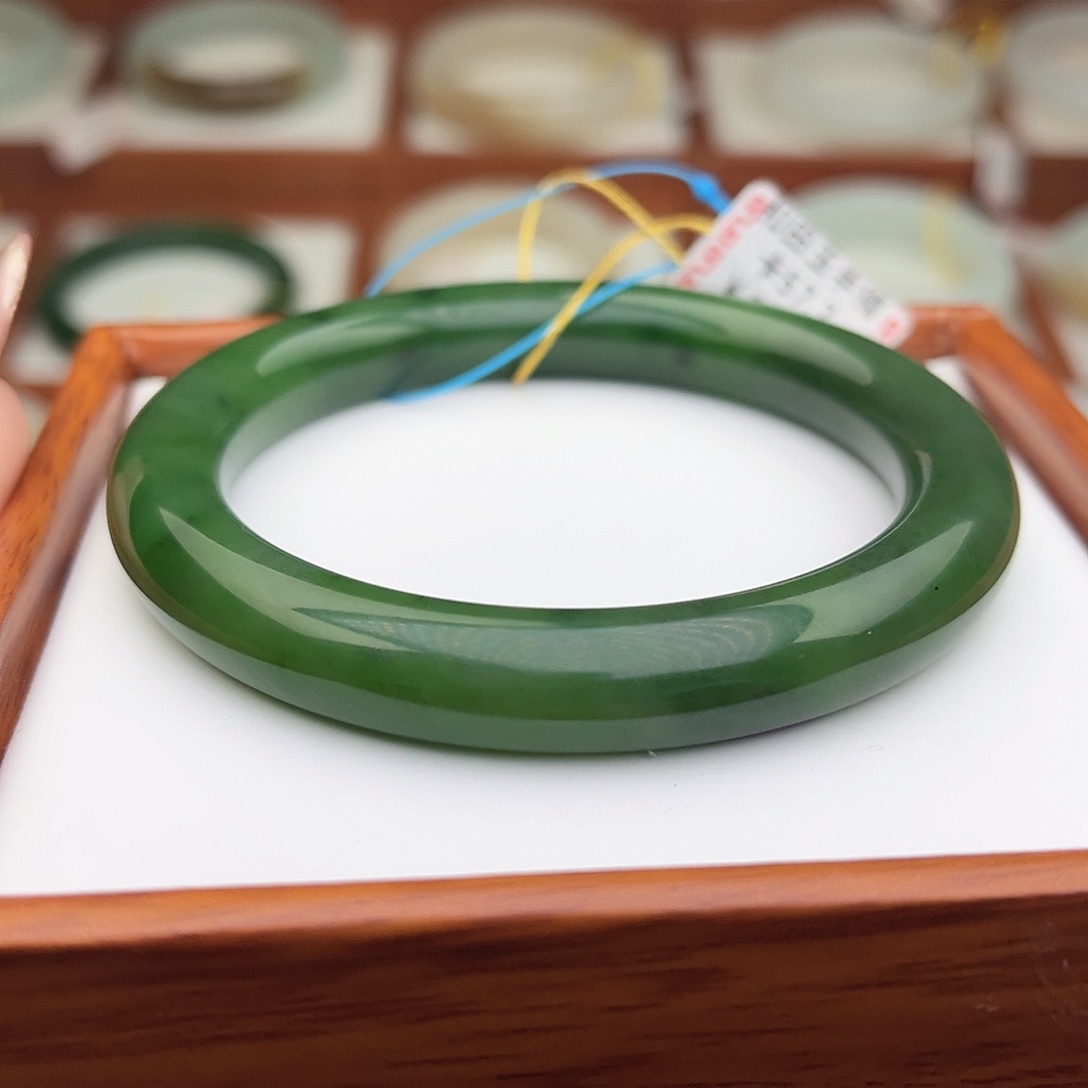 和田玉未镶嵌手镯57.7