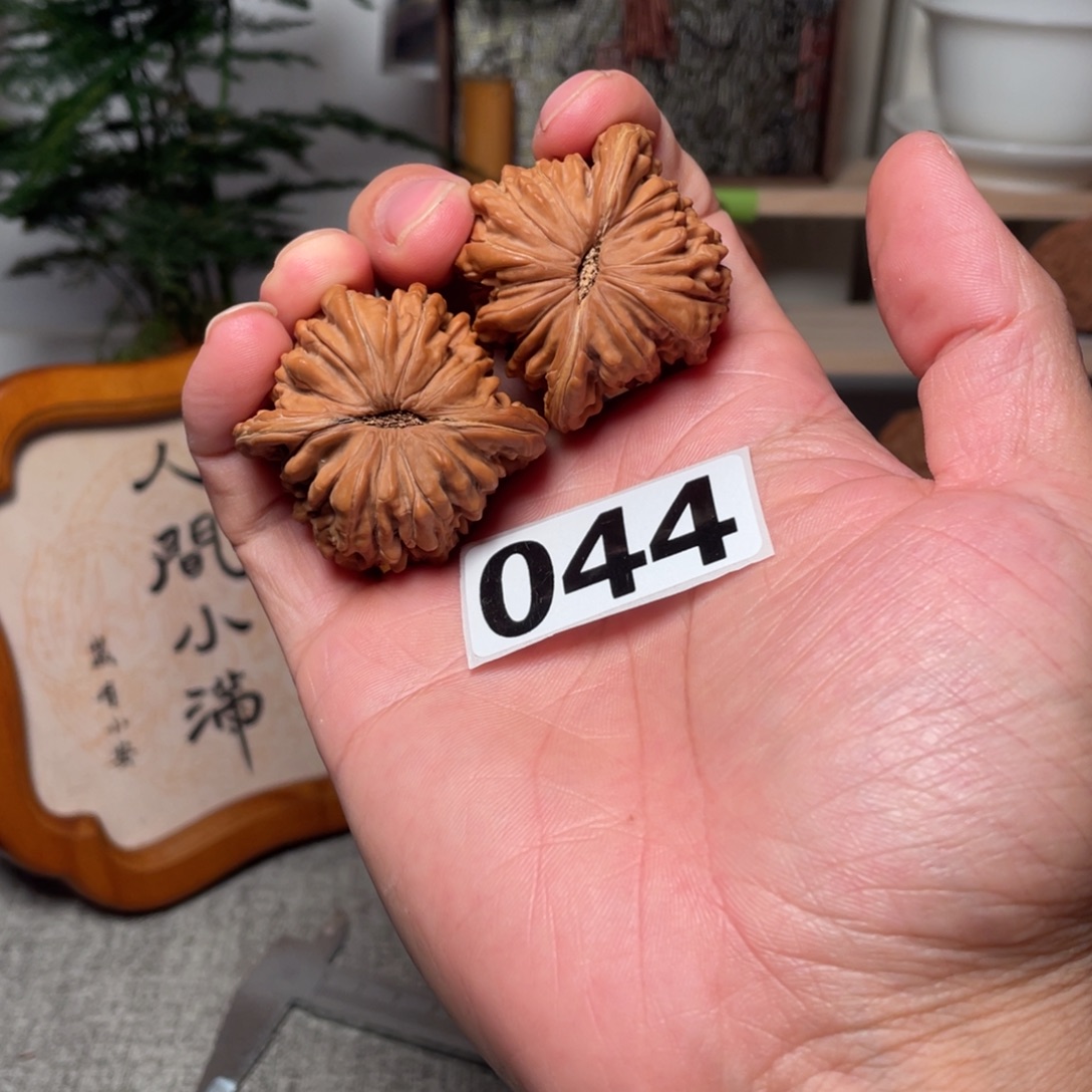 吊坠文玩核桃四座楼