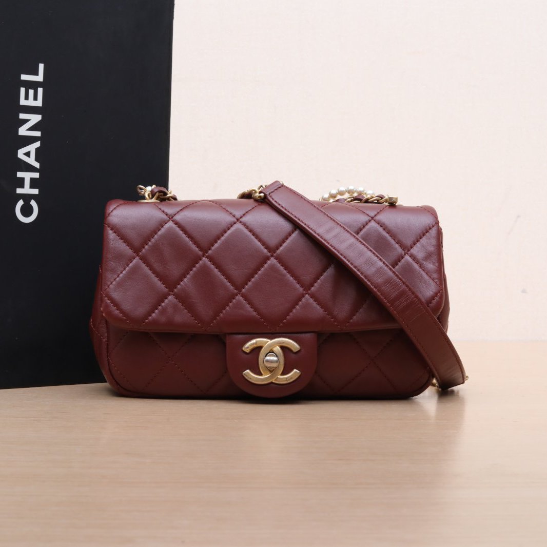 95新 Chanel/香奈儿 花花口盖包 20cm 皮革C 30开 金扣