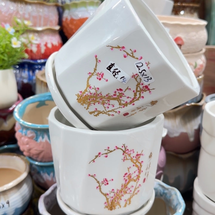 凑9块包邮，有孔，花盆