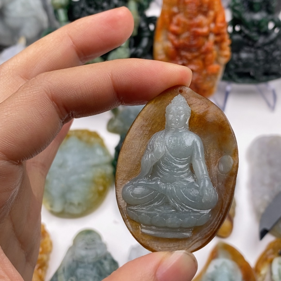 定制翡翠未镶嵌翡翠