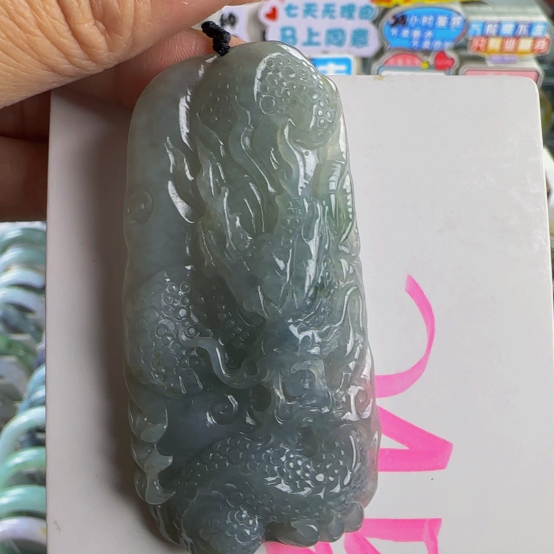 颈饰未镶嵌翡翠老坑