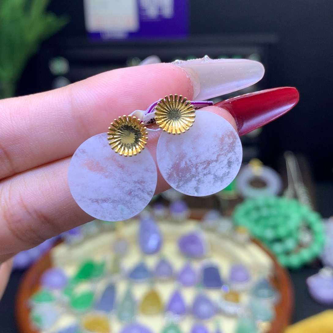 翡翠颈饰18K金镶嵌天然