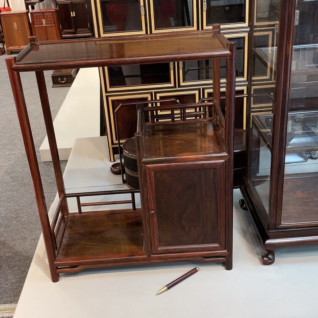 红酸枝木类成套家具