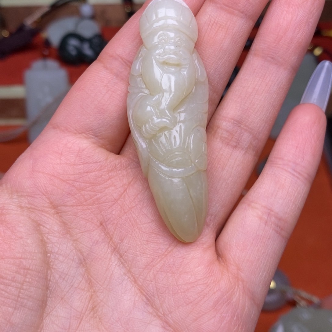 和田玉颈饰未镶嵌