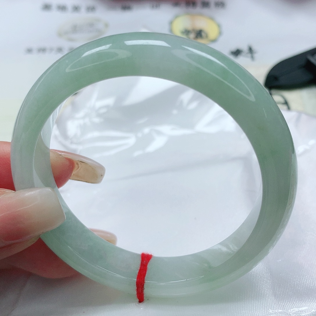【闪购商品】翡翠手镯未镶嵌缅甸天然A货翡翠
