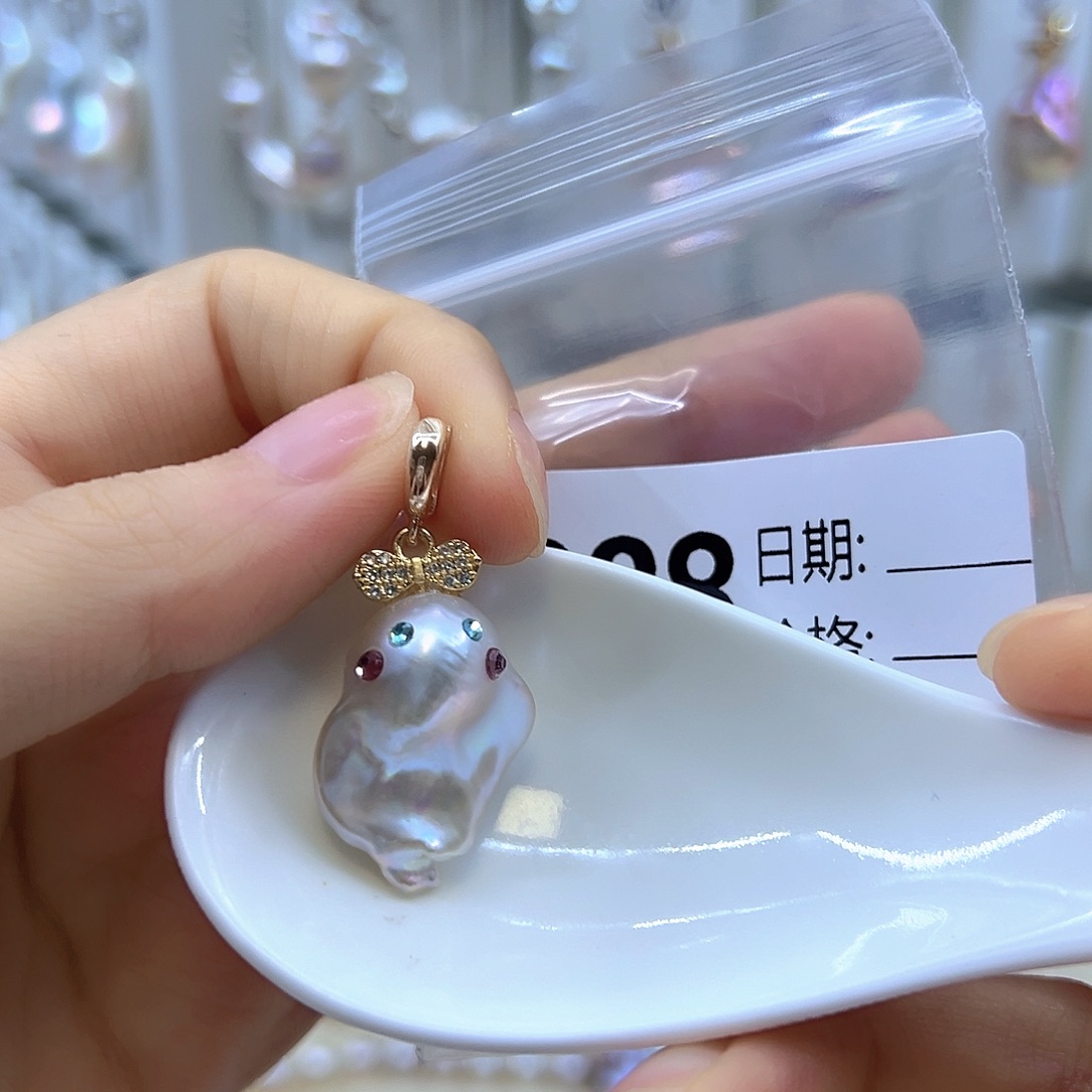 颈饰未镶嵌淡水珍珠