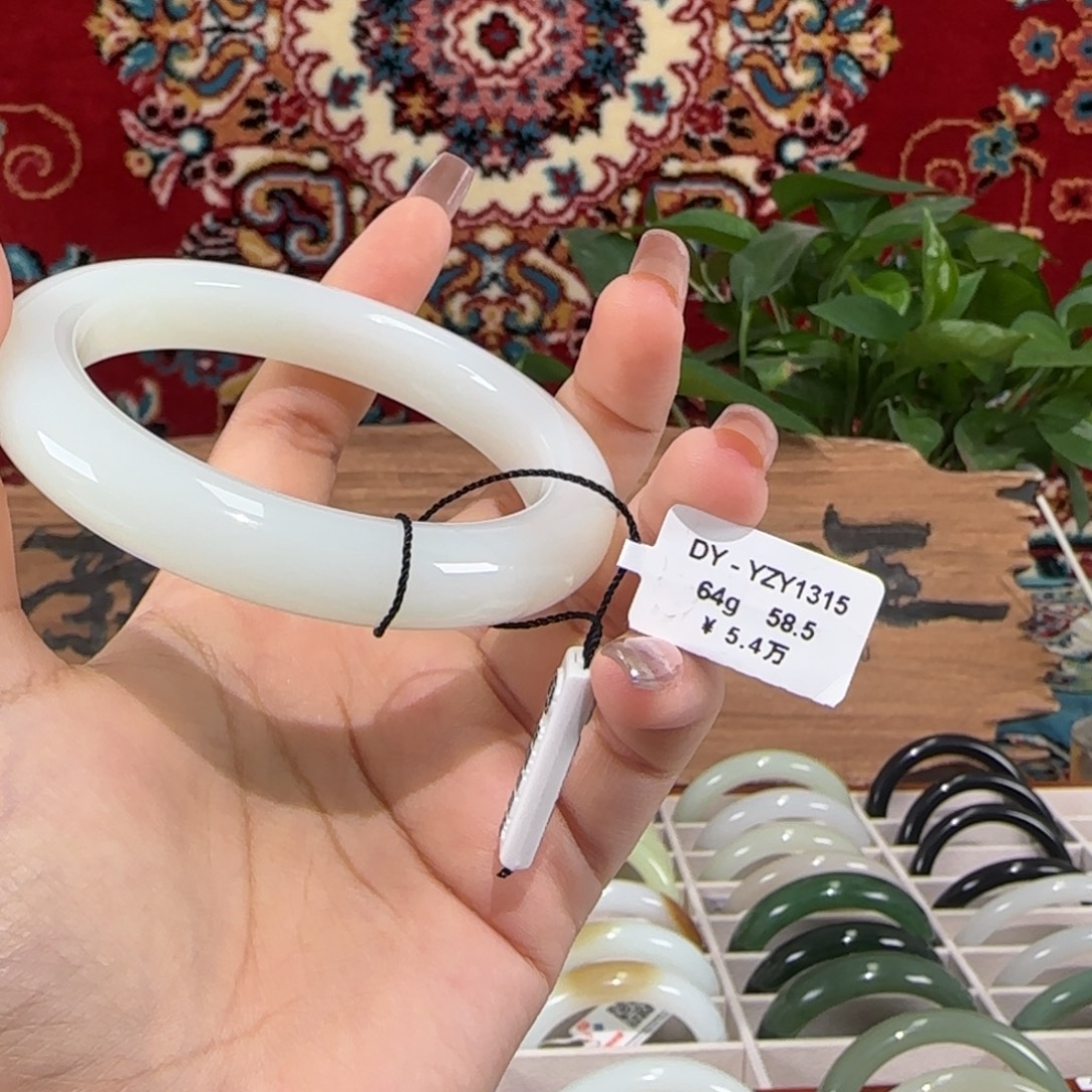 和田玉手镯未镶嵌新疆和田玉白玉手镯