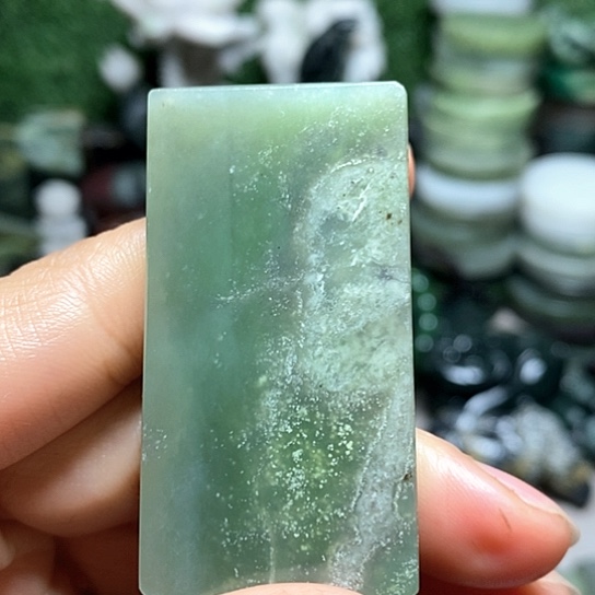 未镶嵌和田玉（糖玉）珠宝半成品