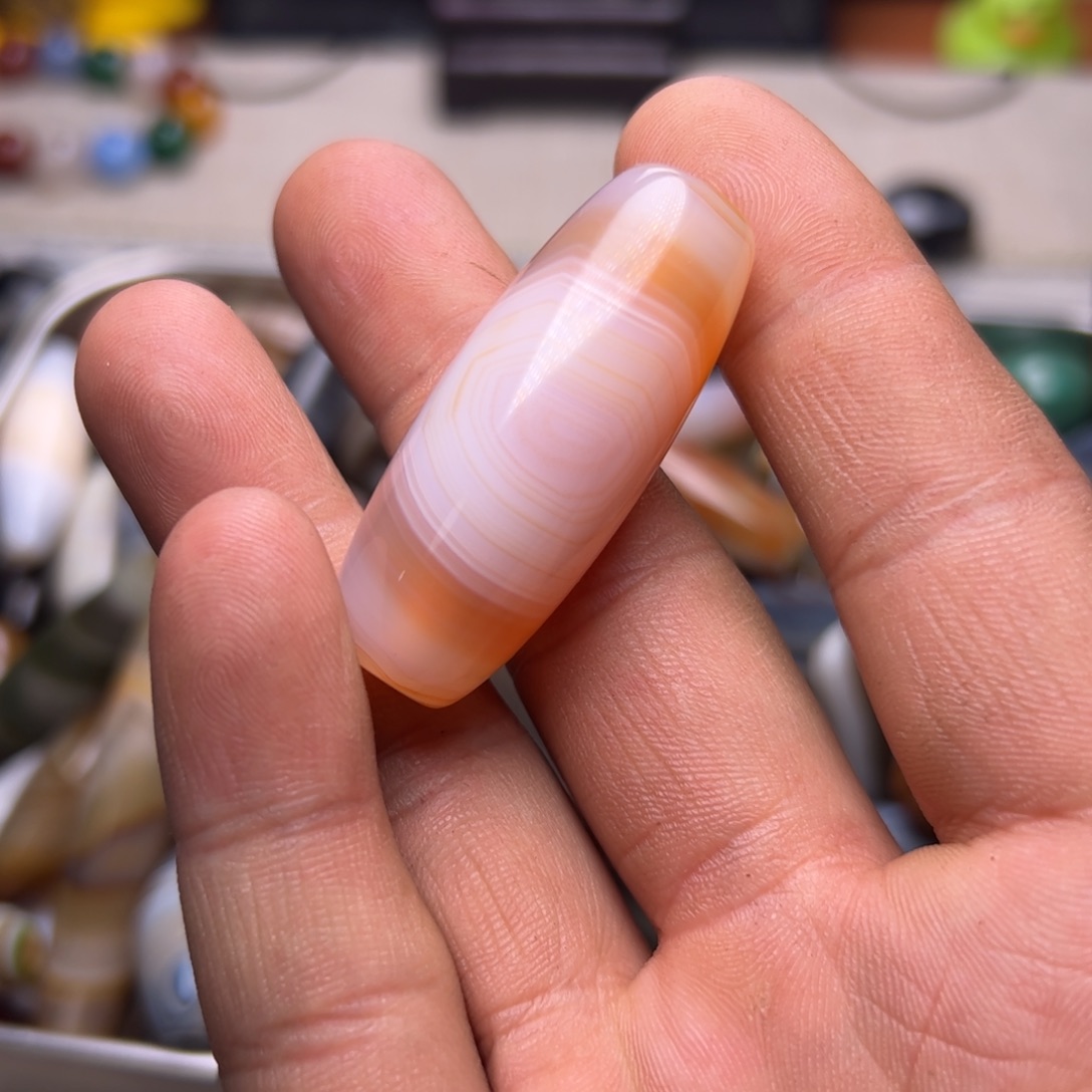 玛瑙/玉髓颈饰合金