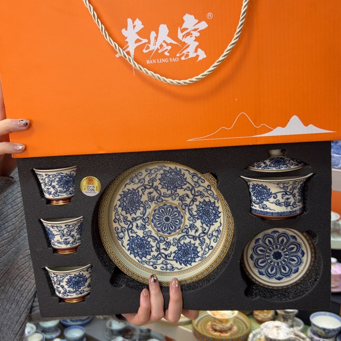 陶瓷健健康康平平安安