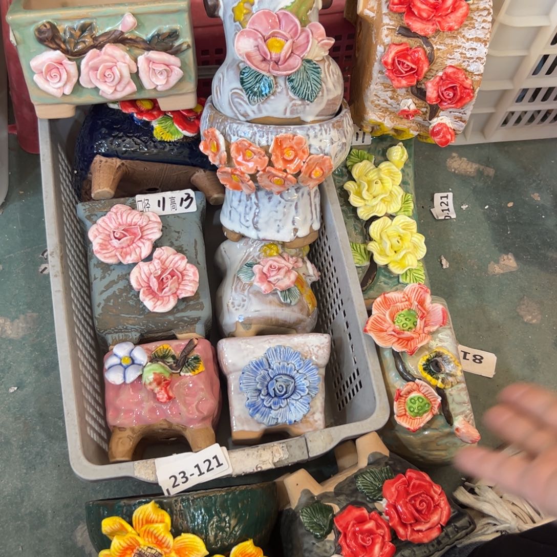 23121 花盆，拍满20发货，退款拉黑