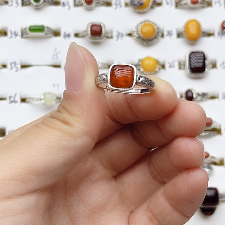 血珀戒指银S925镶嵌天然