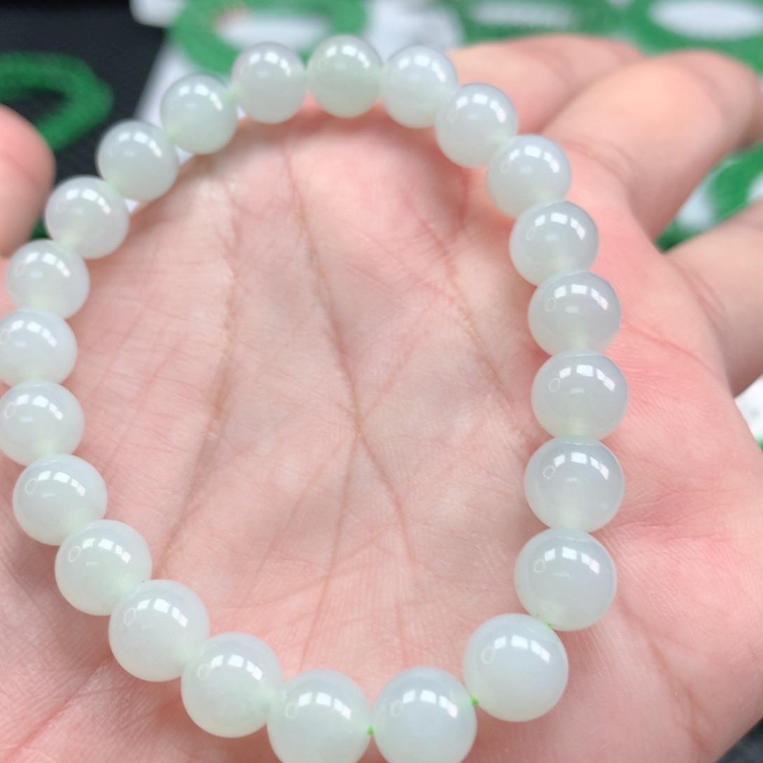 翡翠手链未镶嵌翡翠