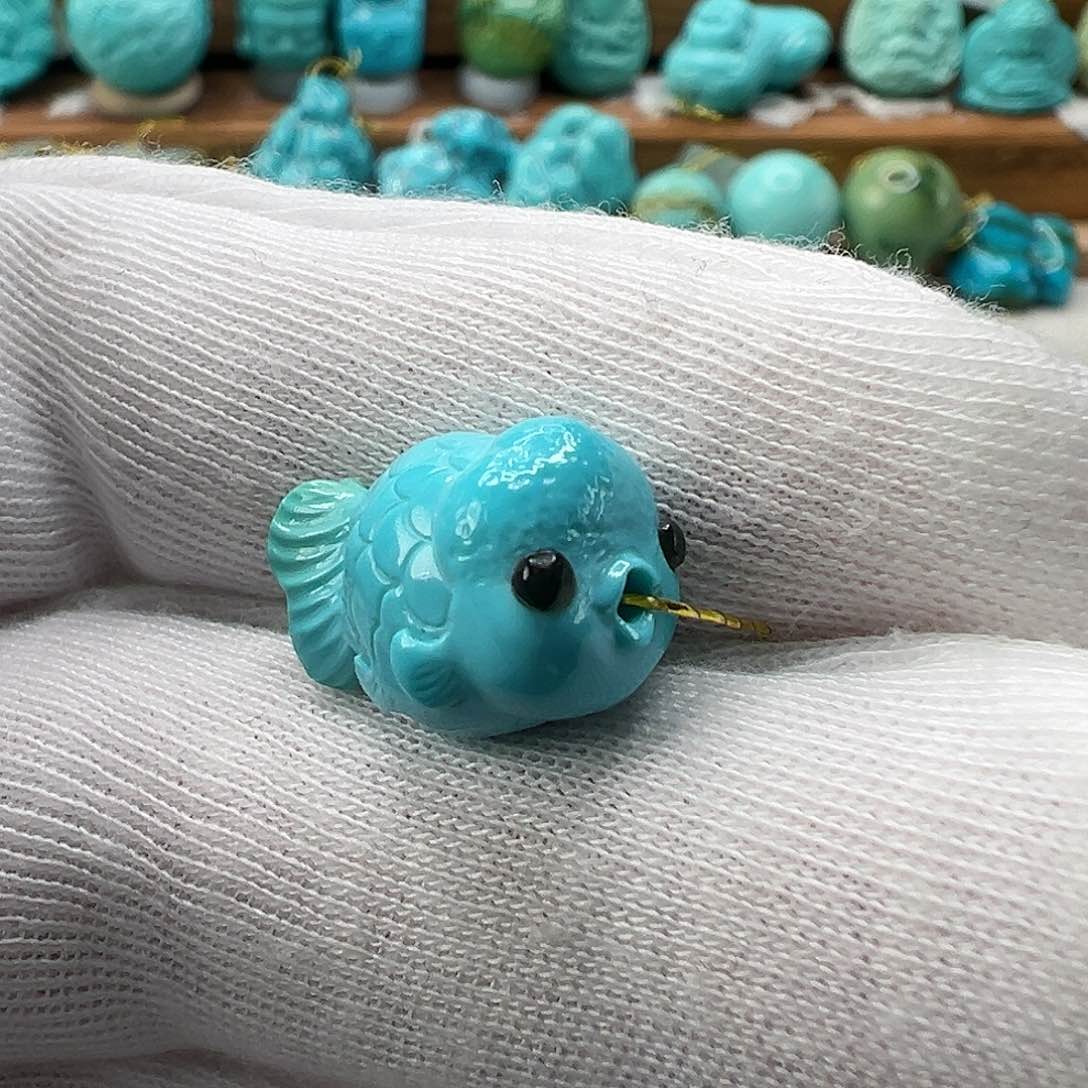 绿松石配饰未镶嵌