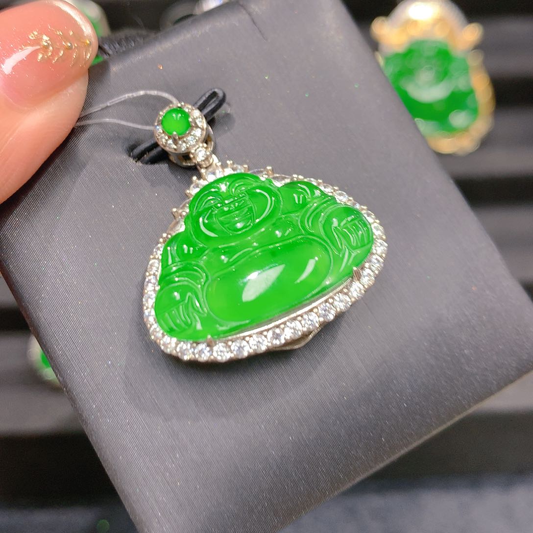 翡翠吊坠(赠链)银S925镶嵌0006