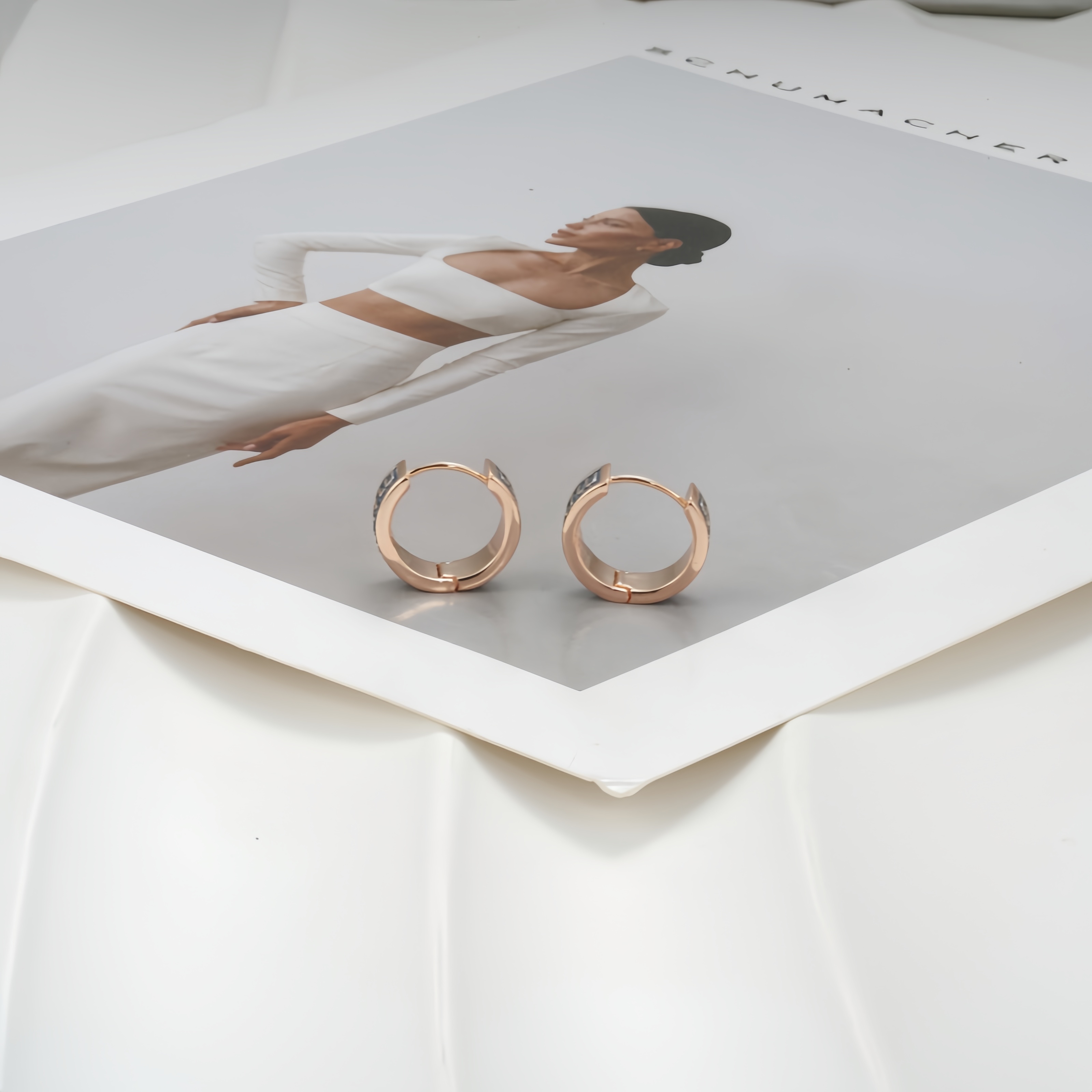 铜合金珐琅耳饰 时尚百搭耳环9098