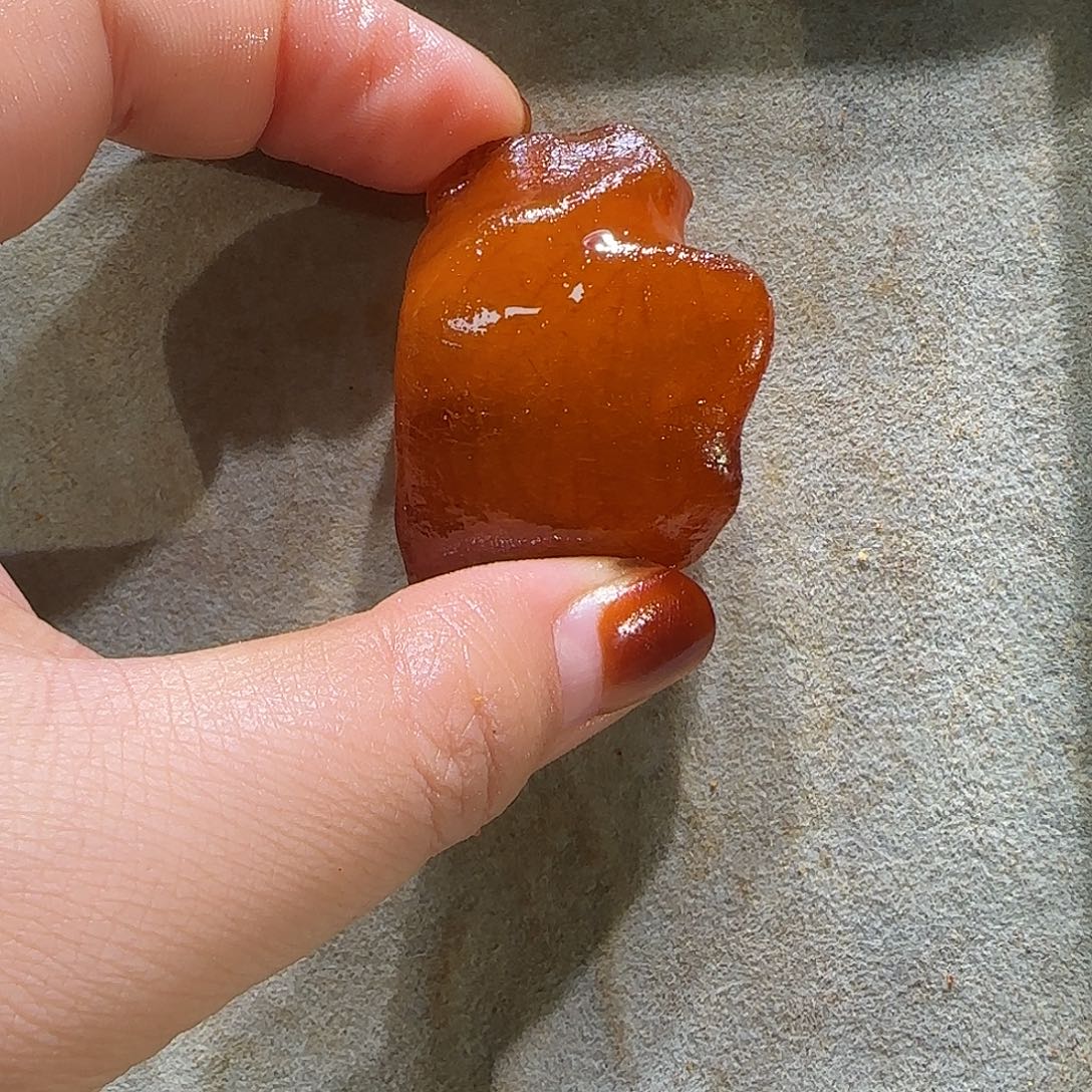 定制琥珀未镶嵌定制