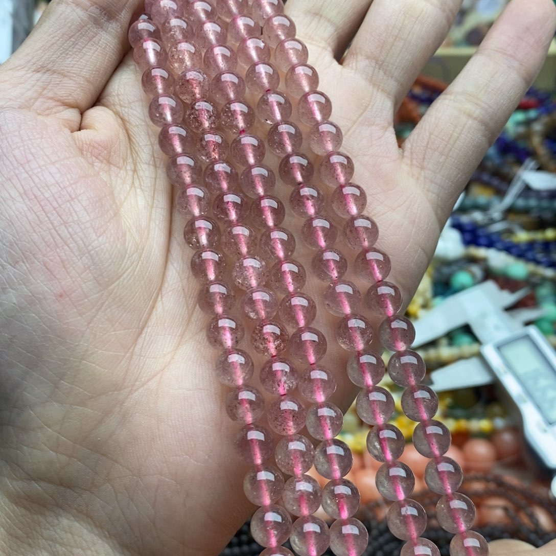 玛瑙/玉髓未镶嵌珠宝半成品一条天然6.8mm透体草莓晶圆珠