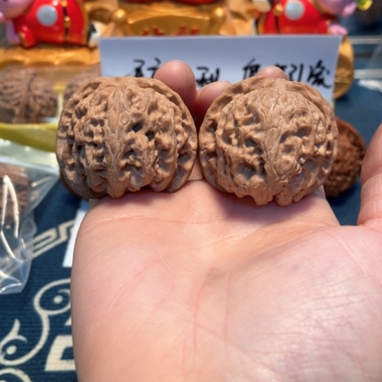 文玩核桃把件42.42苹果园毕业对8888