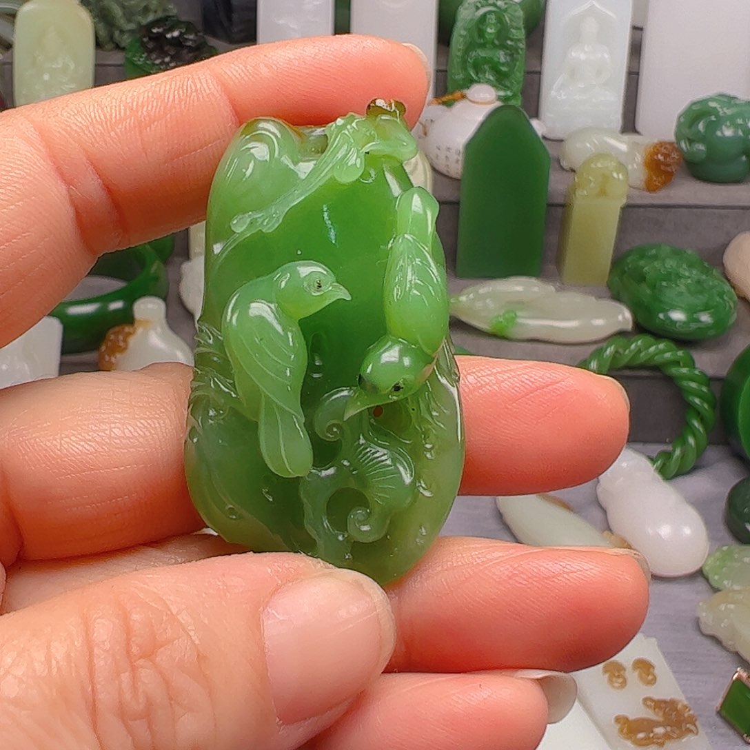 和田玉挂件未镶嵌