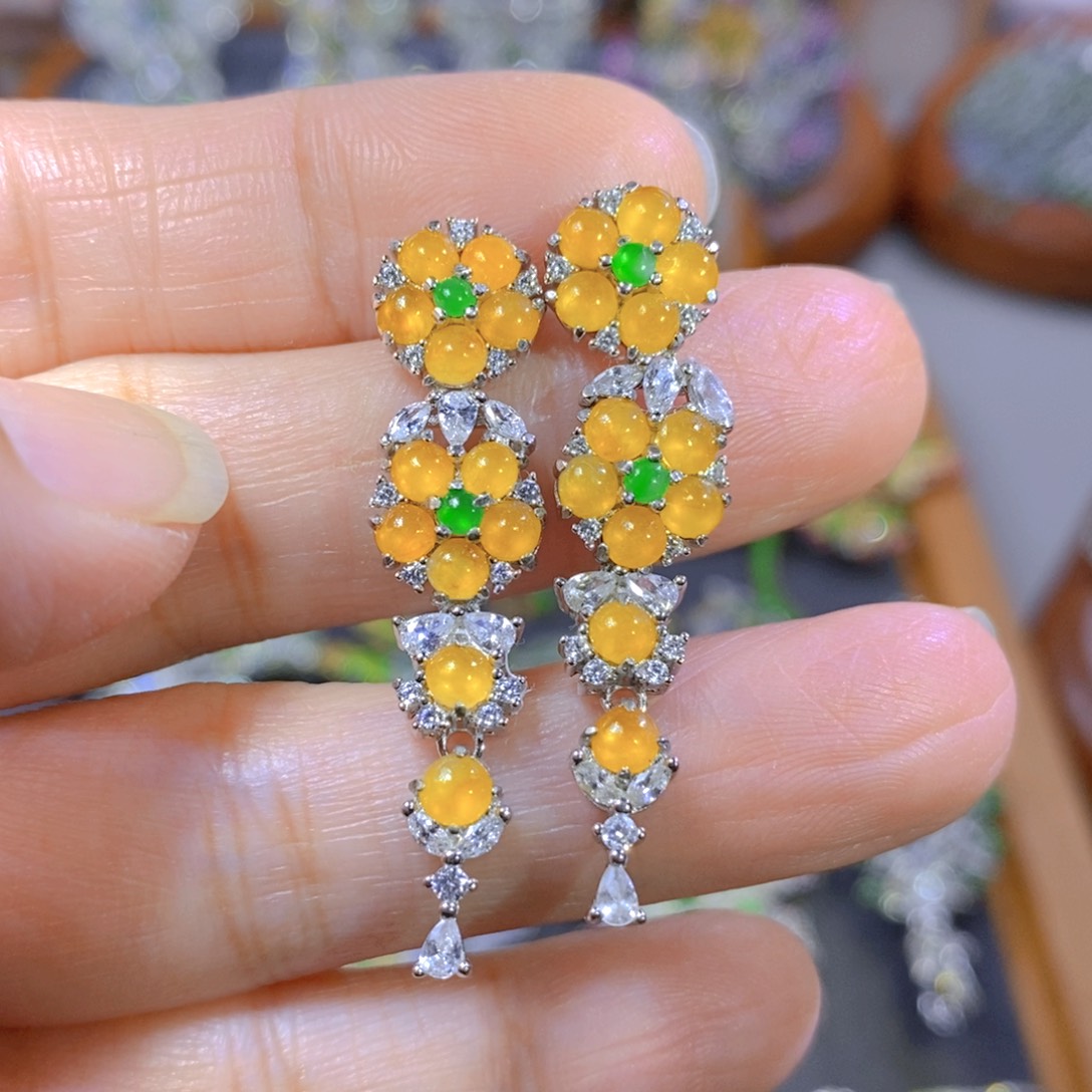 翡翠颈饰银S925镶嵌天然翡翠