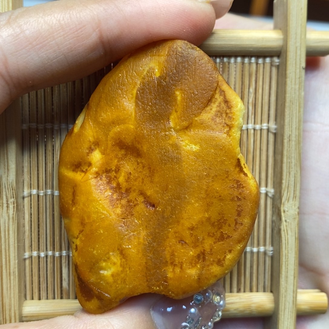 定制琥珀未镶嵌陈