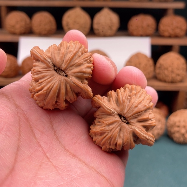 文玩核桃把件文玩核桃平谷四座楼