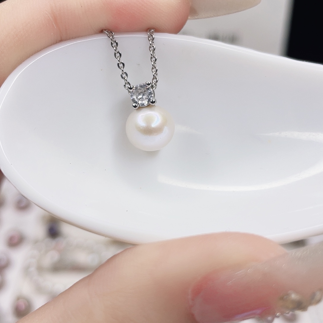 淡水珍珠吊坠(赠链)合金