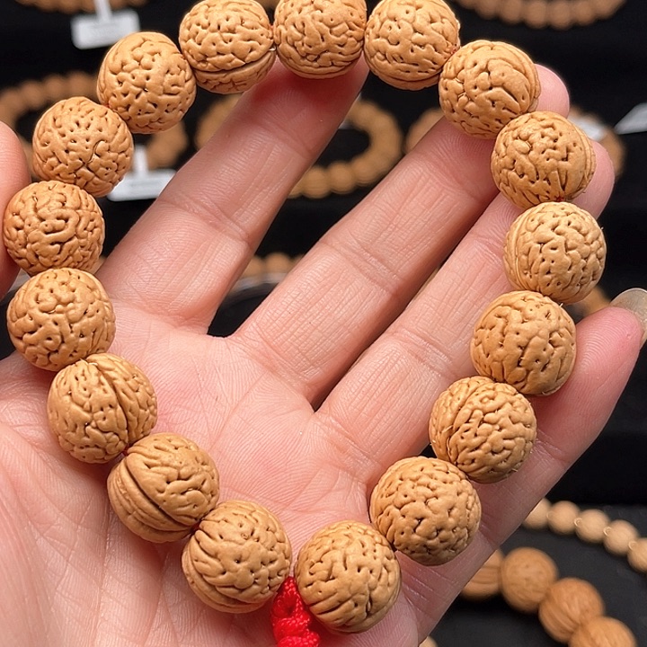 吊坠桃核111111111