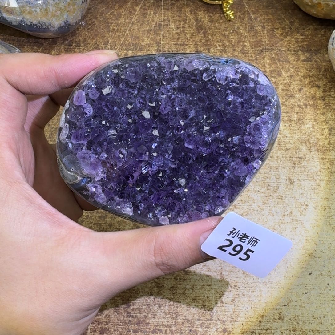 水晶大型摆件（非配饰）未镶嵌