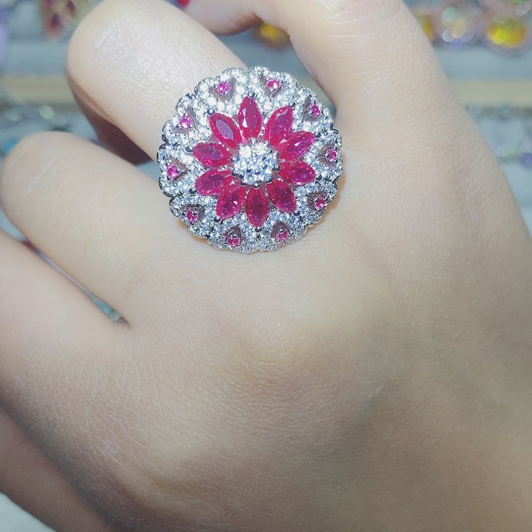 【闪购商品】托帕石耳饰银S925镶嵌