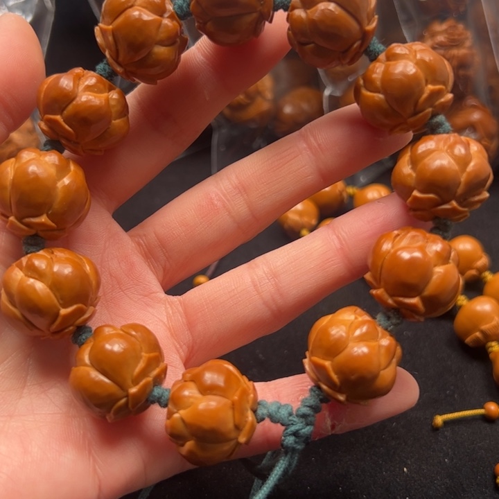 扶***路手串橄榄核莲花串