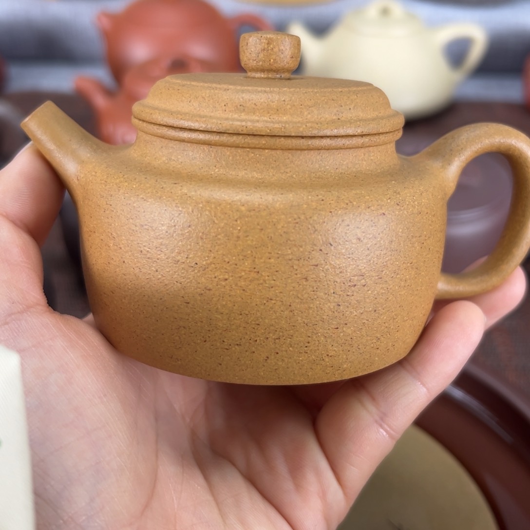 紫砂茶壶黄金段德钟