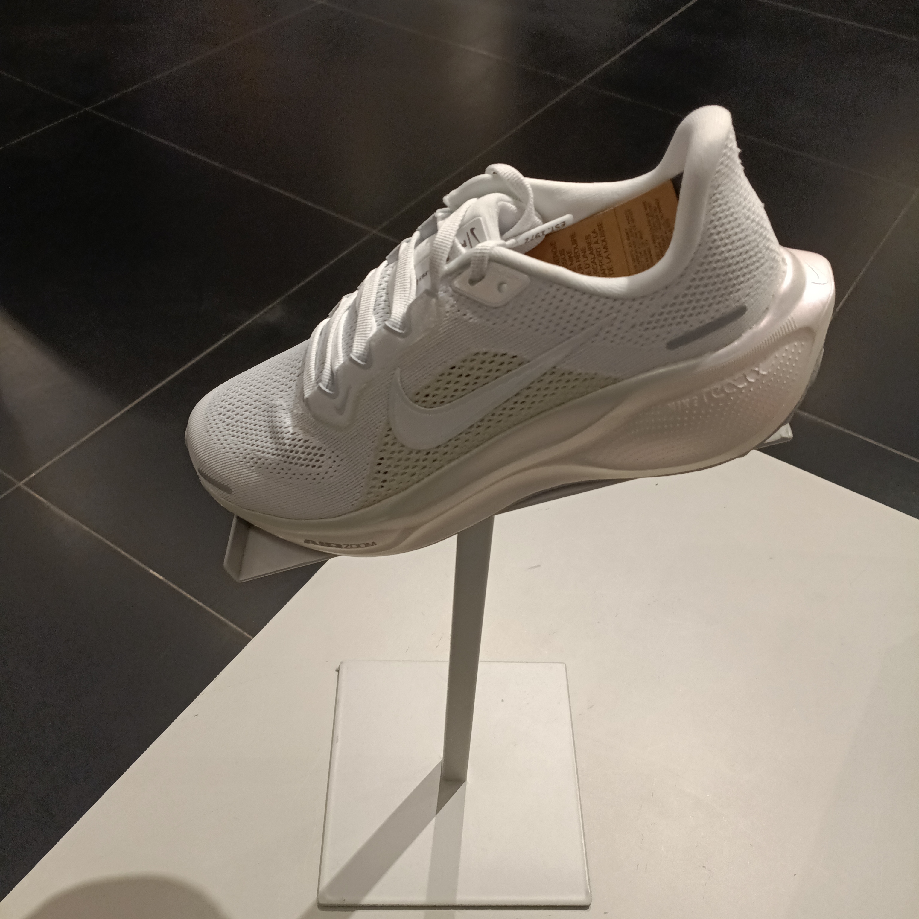 耐克（NIKE）2026年女子AIR ZOOM PEGASUS 41 ESS跑步鞋 IO9914100
