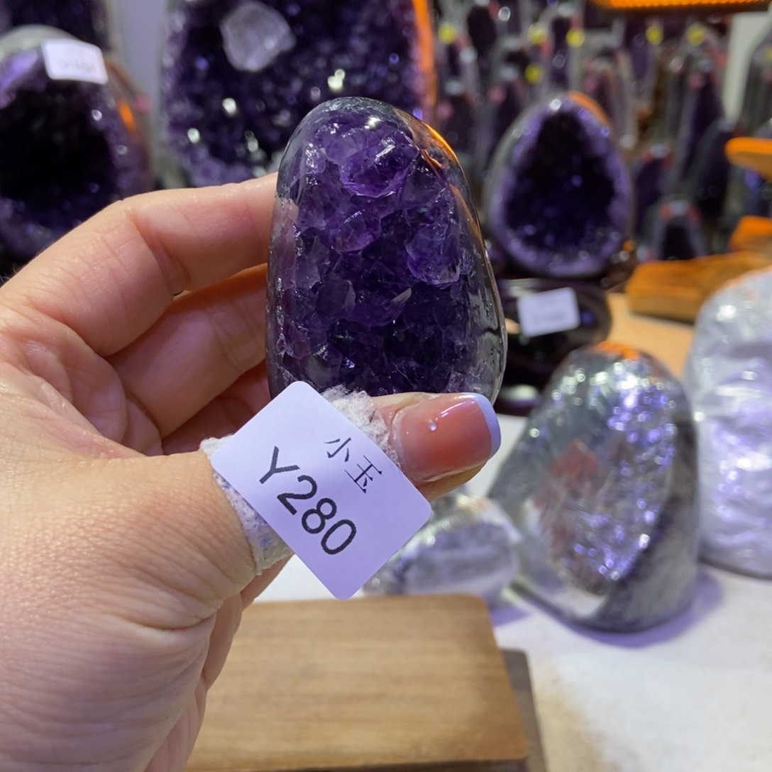 水晶摆件未镶嵌摆件