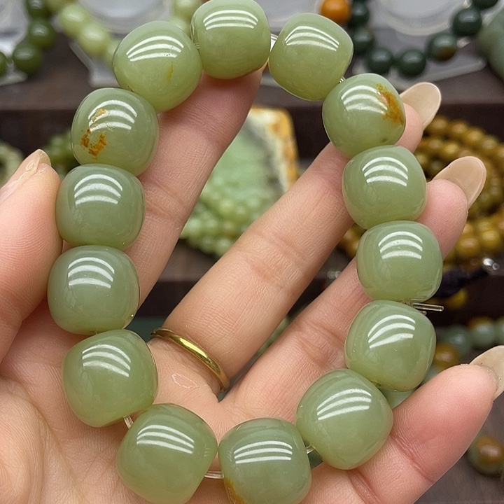 岫岩河磨玉（透闪石质玉）未镶嵌手串老型14