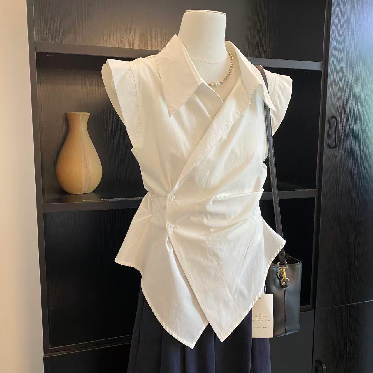 璎婲sᴀᴋᴜʀᴀ【静水流深】图均设计感无袖坎肩polo领斜门襟收腰衬衫