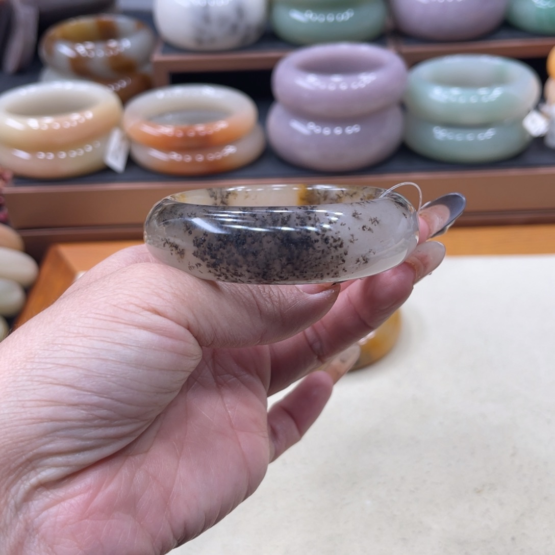 未镶嵌爱情石英质玉