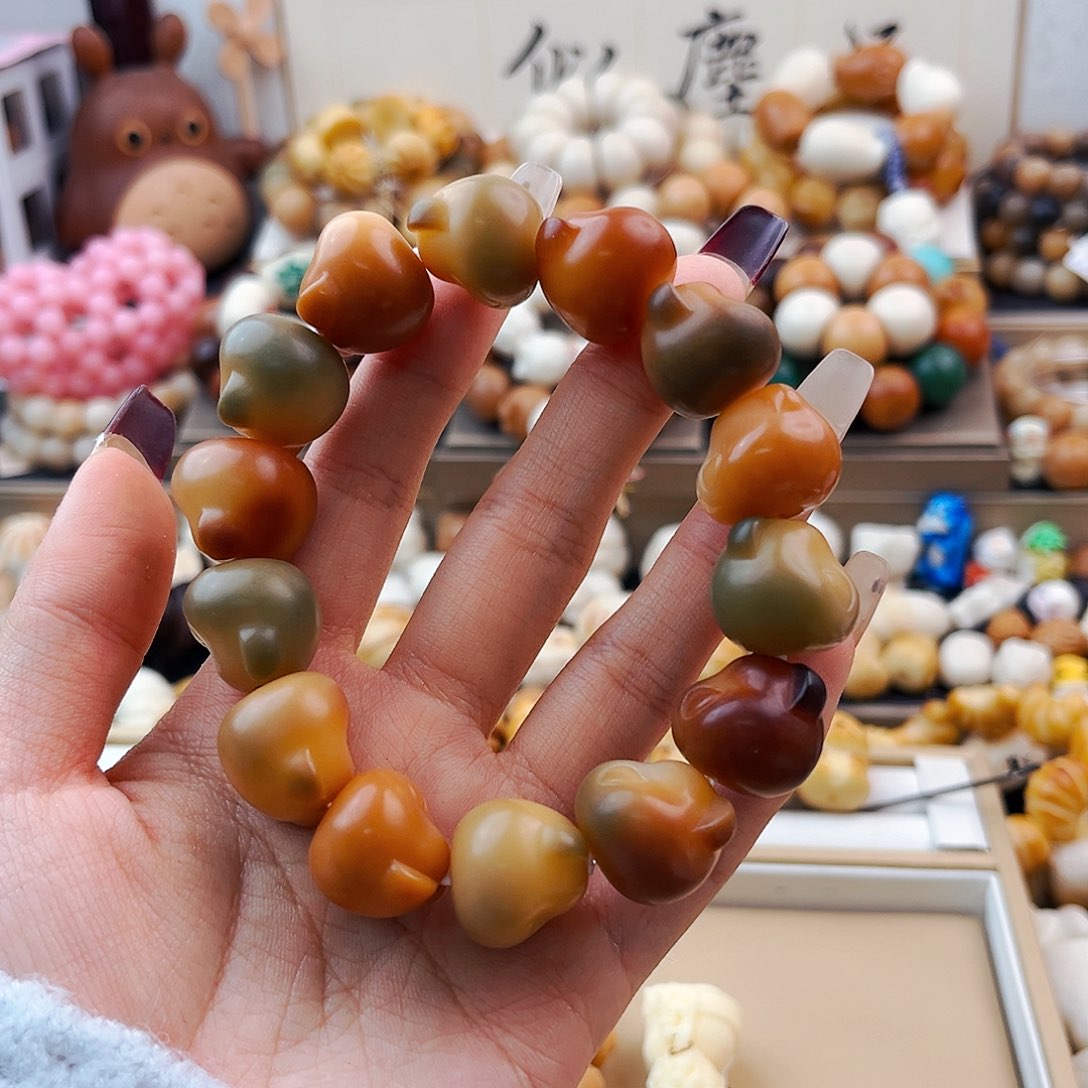 菩提根/象牙果手串想****啊笑笑