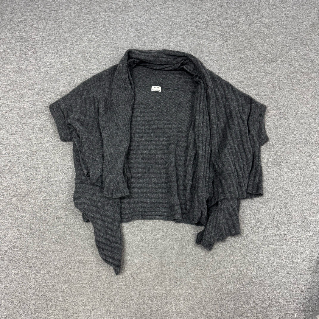 99新 AMIPARIS acne studios 灰色 针织 斗篷 1码