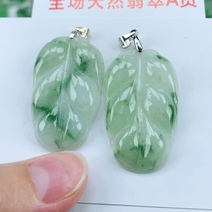 翡翠挂件未镶嵌多样性发其1