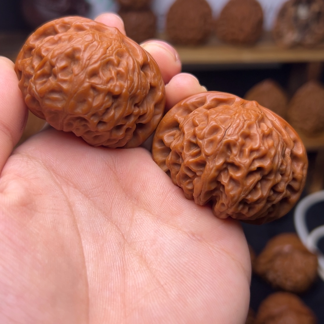 小***业桃核吊坠宫灯福利