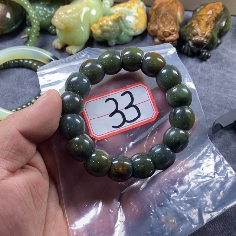 未镶嵌手链岫岩河磨玉（透闪石质玉）陪****之