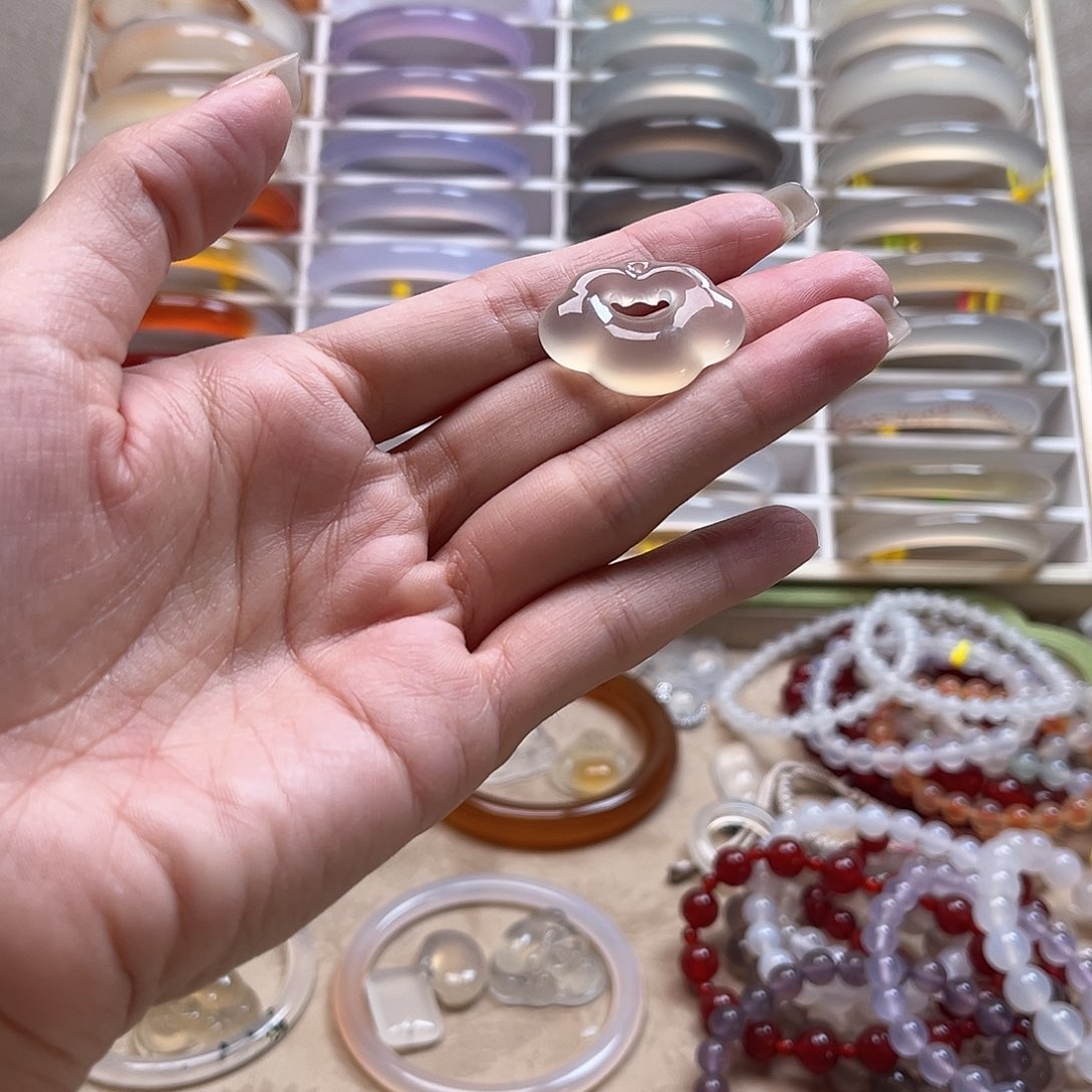 玛瑙/玉髓未镶嵌手镯