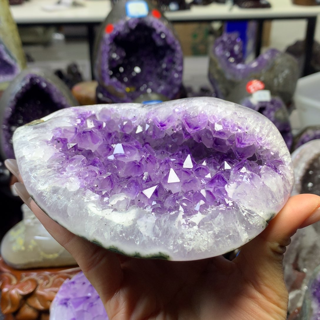 水晶摆件婷未镶嵌