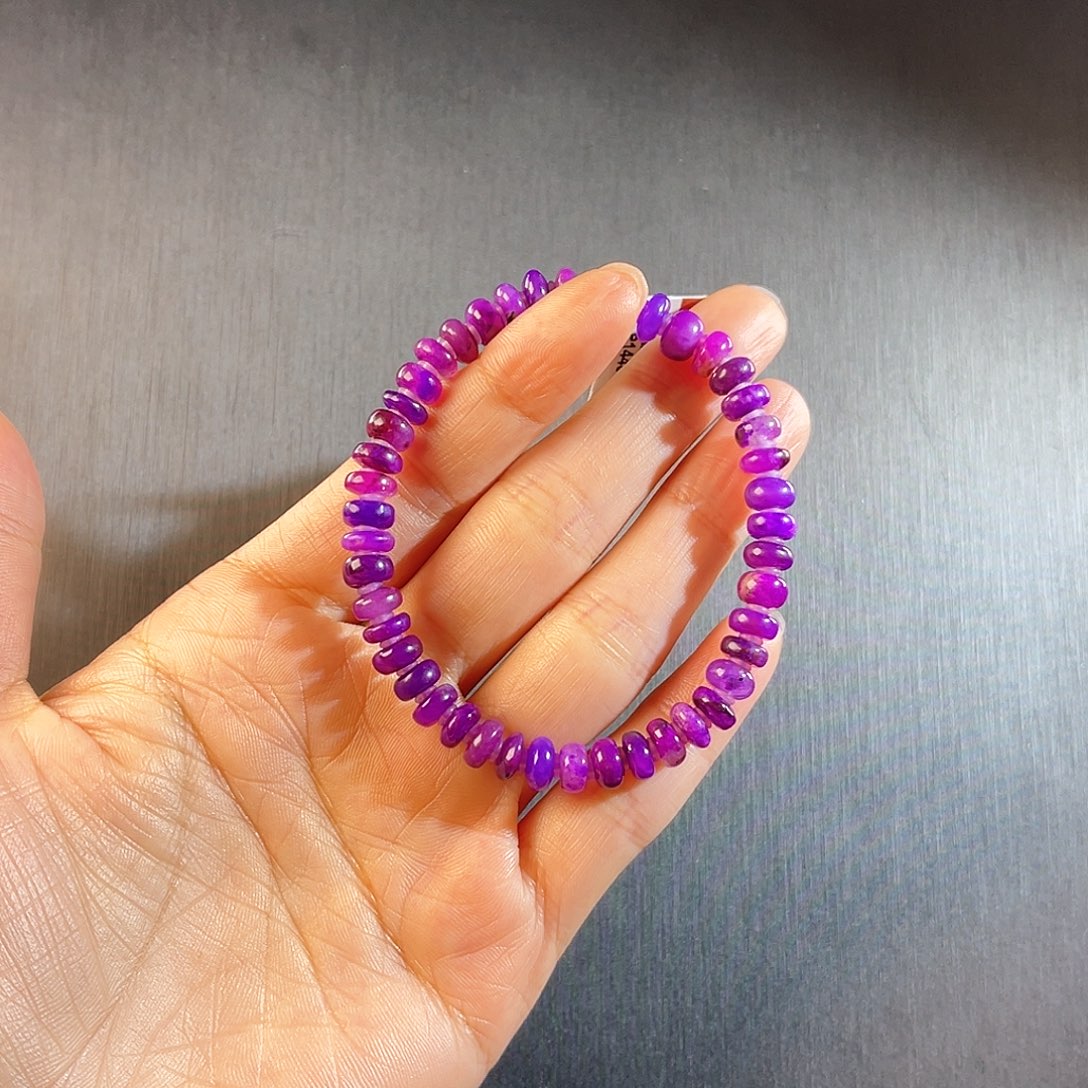 未镶嵌苏纪石（舒俱来）南非舒俱来老矿料手串