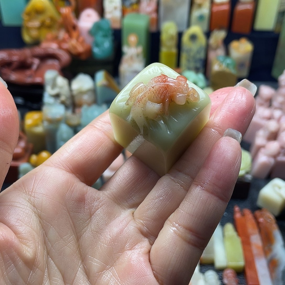 昌化石印石李**.石料石