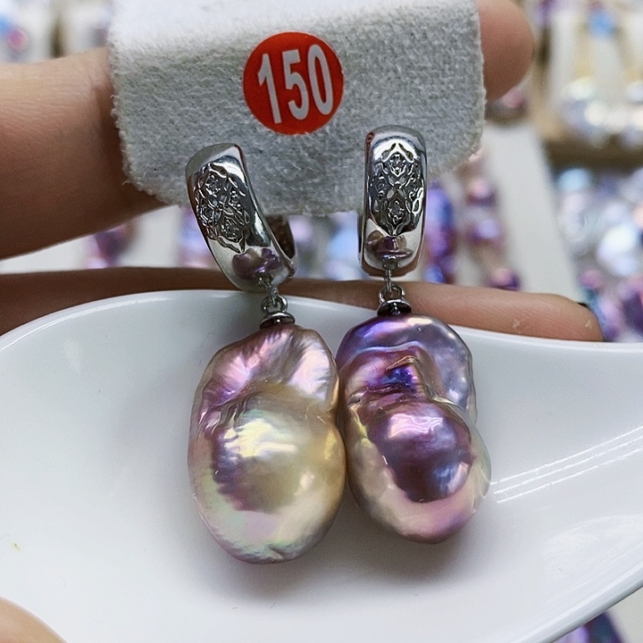 银S925镶嵌耳饰淡水珍珠