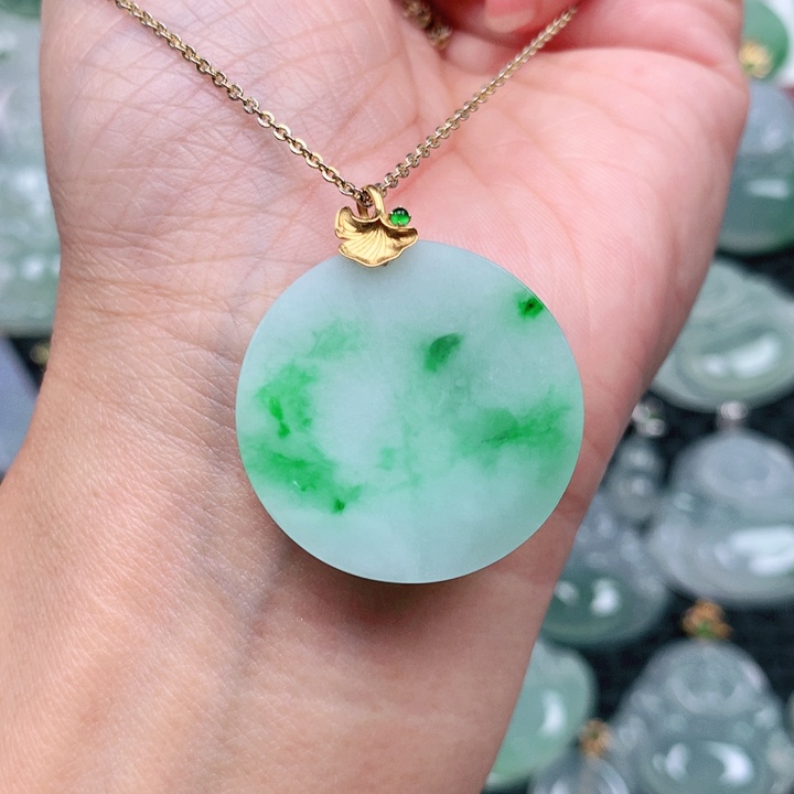 翡翠吊坠(不含链)18K金镶嵌